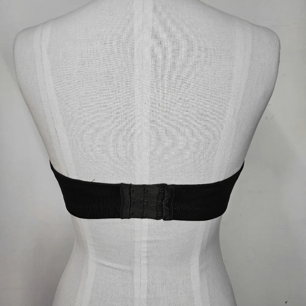 True & Co 36C Bra Strapless Black Seamless Satin Wired Moulded Cups Adjustable